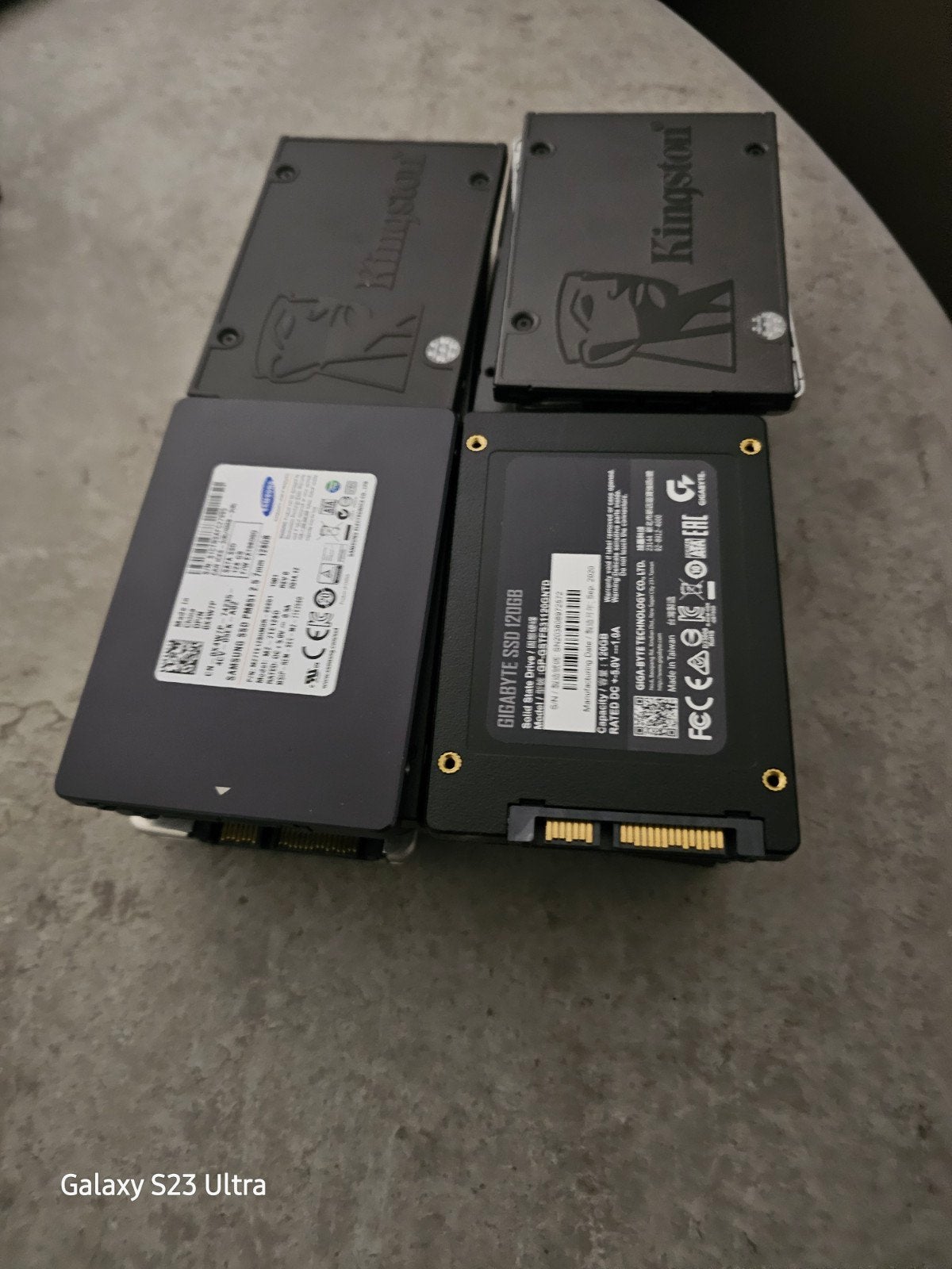 Stockage SSD de 120 Go. 31 pièces., Enlèvement, SSD