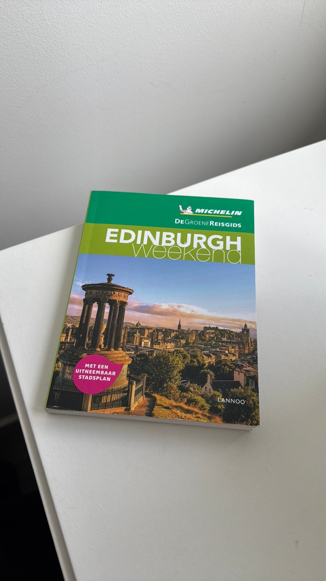 Groene reisgids Edinburgh, Ophalen, Zo goed als nieuw