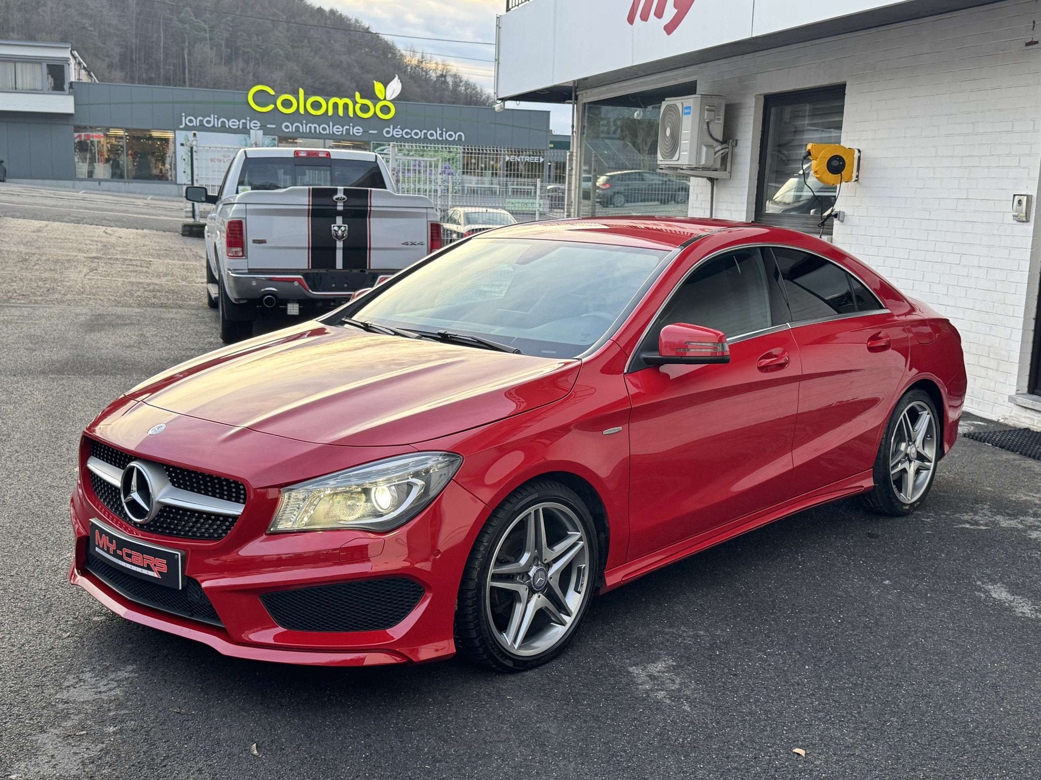 Mercedes-Benz CLA-Klasse 180 PACK AMG GPS CUIR XENON FULL OP, CLA, Achat, Entreprise, Boîte manuelle