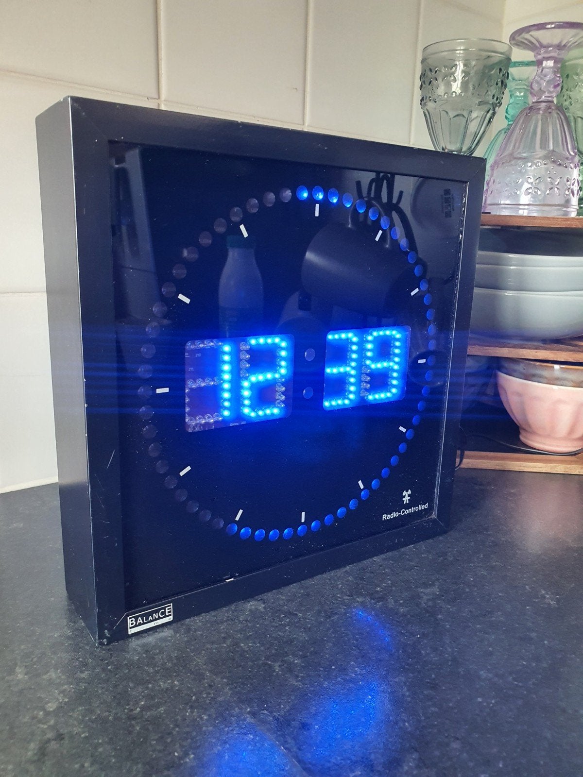 Design led klok vintage, Ophalen