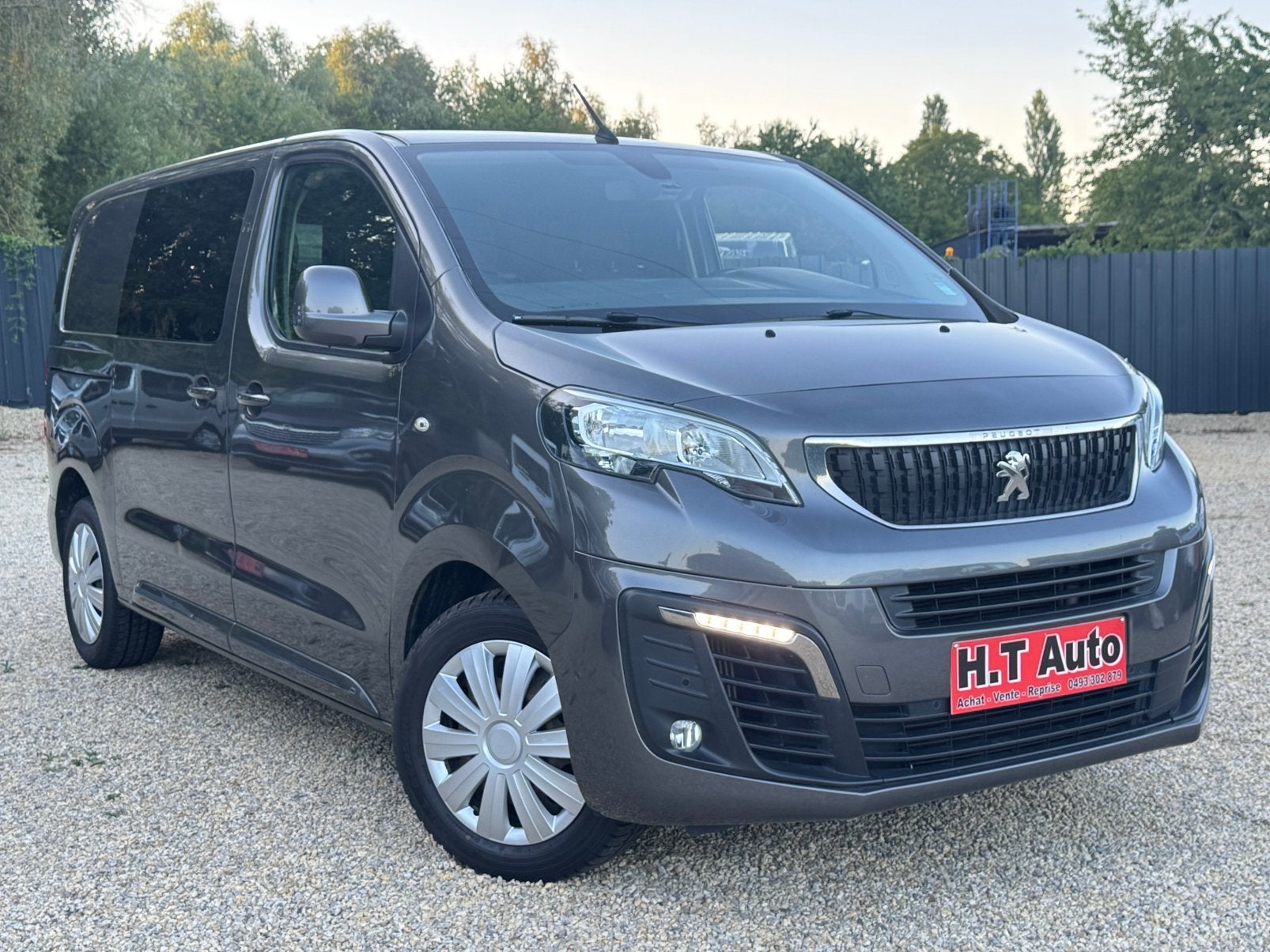 Peugeot Expert 2.0 BlueHDi L2/Etat neuf/Airco/Euro6b/6 place, 90 kW, Argent ou Gris, Euro 6, Entreprise