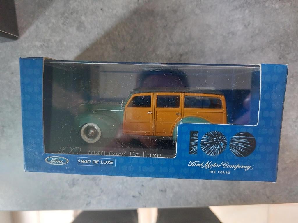 Minichamps Ford de Luxe de 1940 Spécial edition 1/43, Ophalen of Verzenden, Nieuw, Auto, MiniChamps