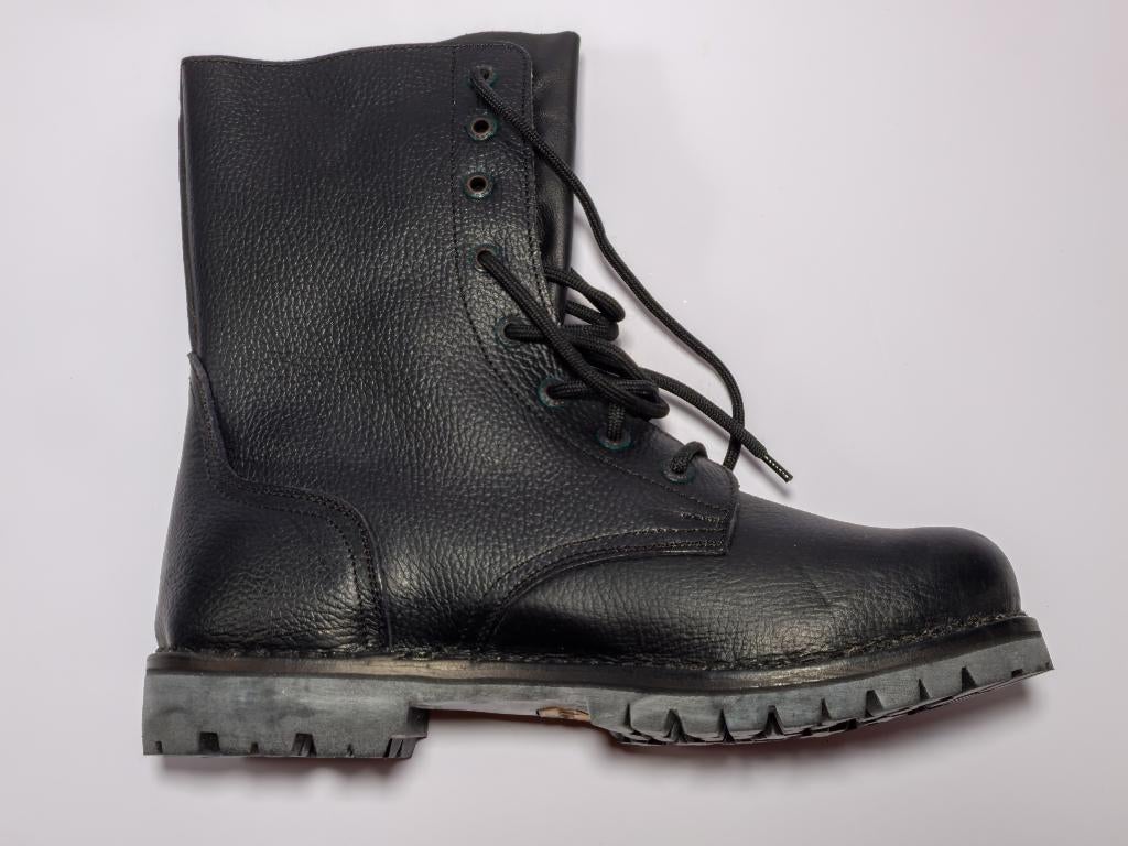 Bottes New BECK cuir noir | Semelle Vibram - Lot EU45-46-47, Vêtements | Hommes, Chaussures, Neuf, Bottes, Noir, Enlèvement ou Envoi