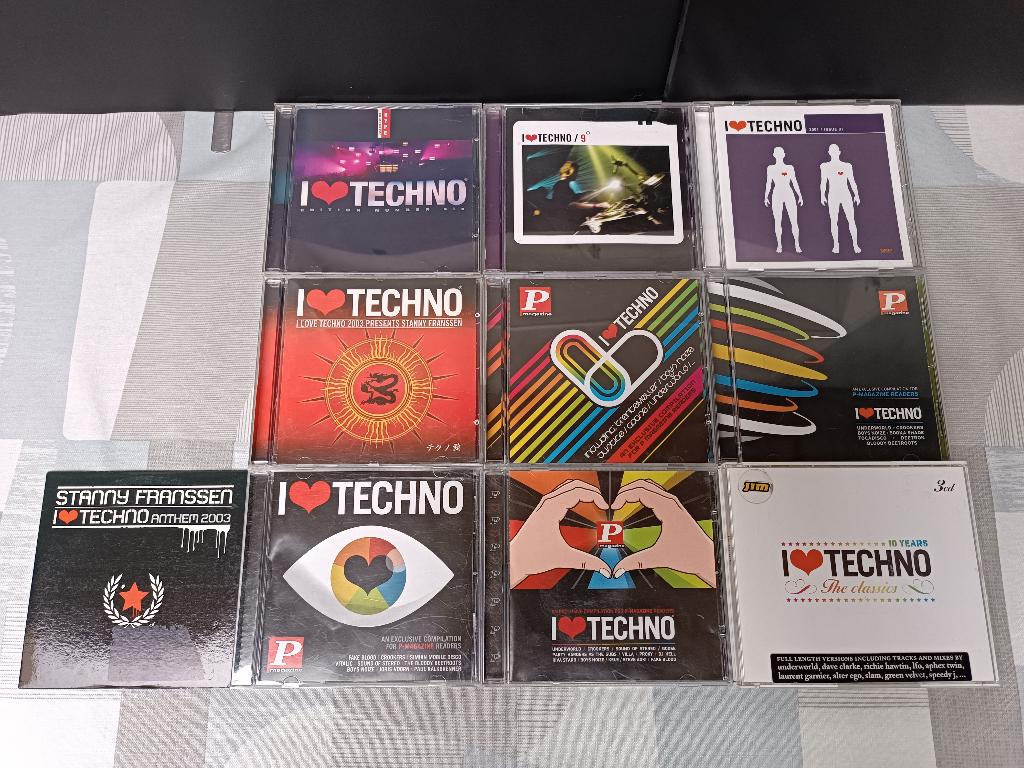 I Love Techno - P Magazine - Retro - Electronic - Elektro, CD & DVD, CD | Dance & House, Utilisé, Techno ou Trance, Enlèvement ou Envoi