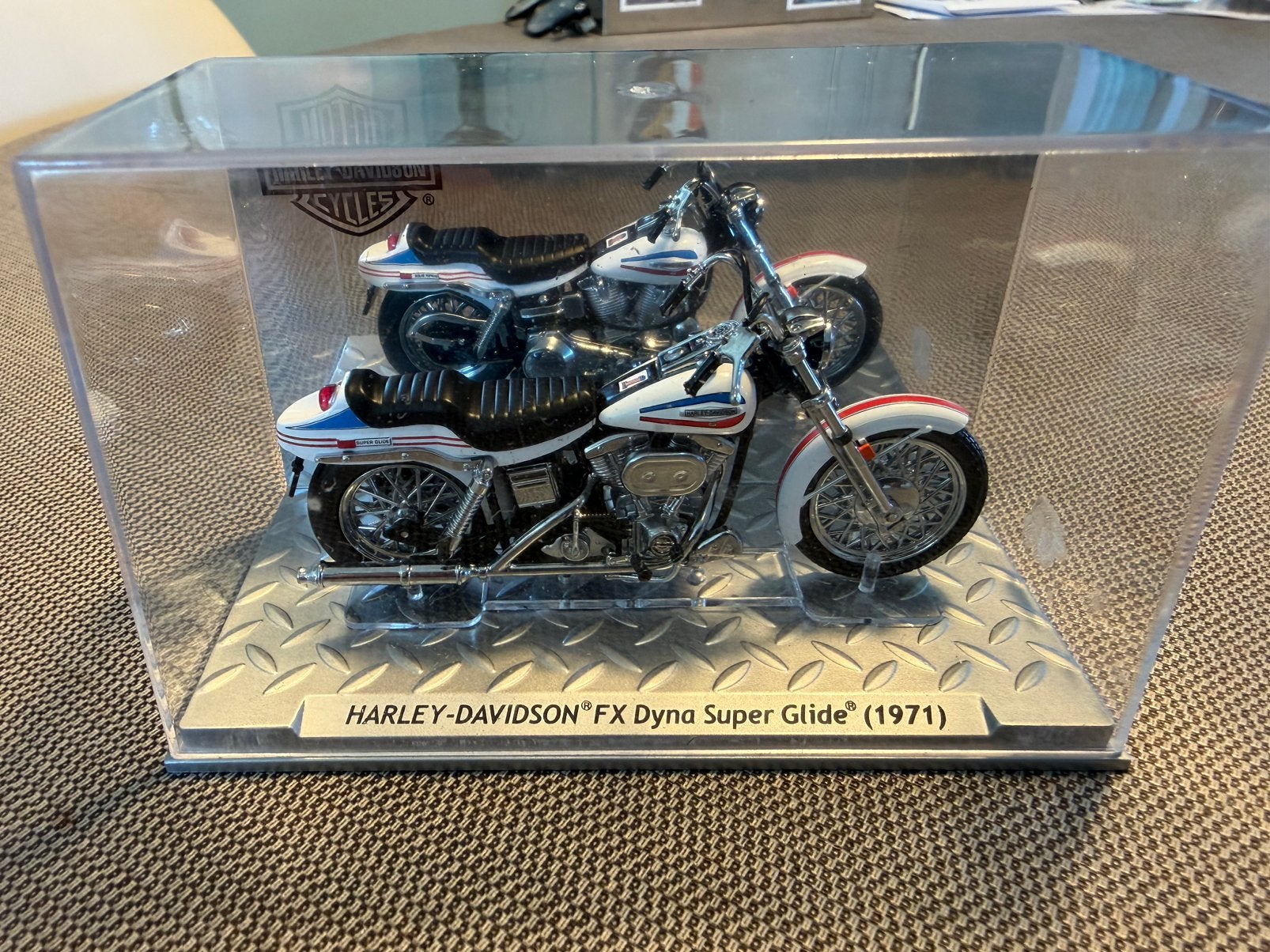 Harley-Davidson Dyna Super Glide, Ophalen of Verzenden, Zo goed als nieuw