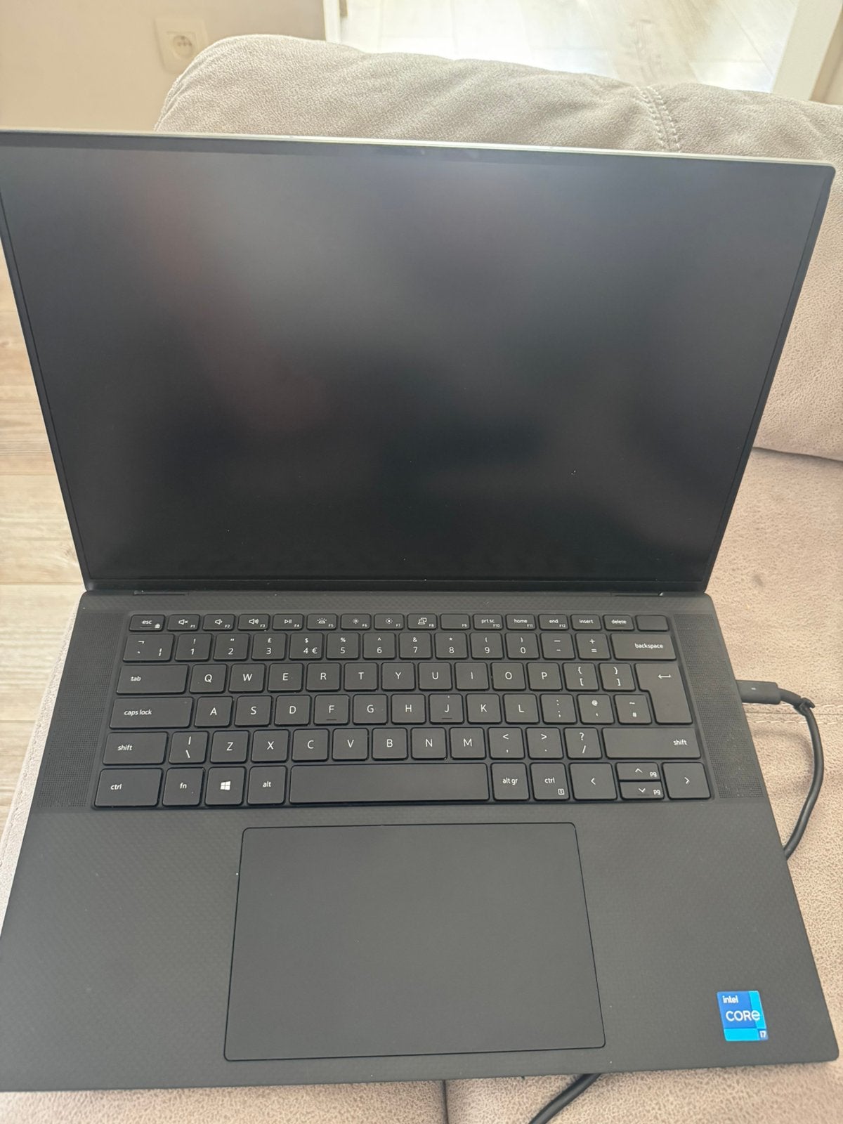 Laptop Dell xps, grijs, in zeer goede staat, Enlèvement ou Envoi, Comme neuf, Qwerty