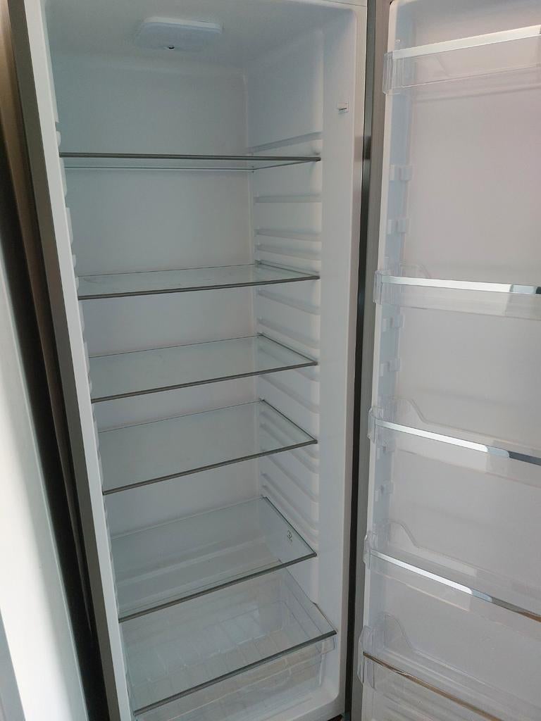 Grote Frigo (331L), Elektronische apparatuur, Koelkasten en IJskasten, Ophalen