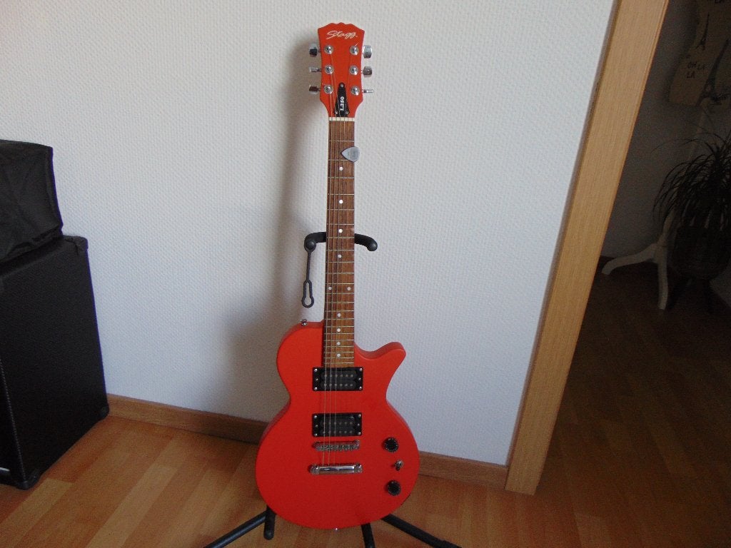Guitare Stagg L250 Les Paul + Amp lampe Joyo + SubZero 1x10, Enlèvement, Neuf, Autres types