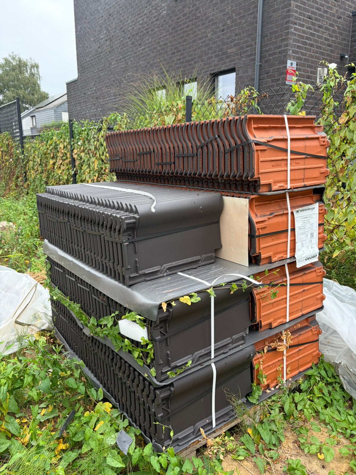Dakpannen te koop, vandaag ophalen voor 150€, Enlèvement, Noir, Neuf, Tuiles