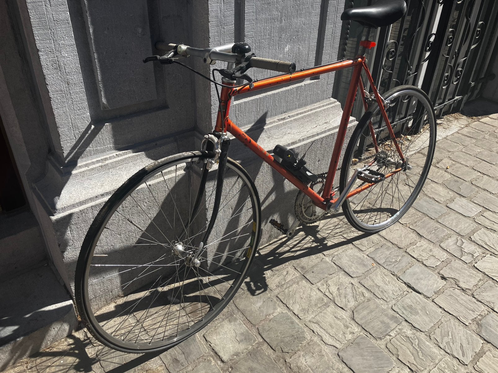 Vintage Peugeot-fiets met één versnelling, Minder dan 10 versnellingen, Gebruikt, Staal, 57 tot 61 cm