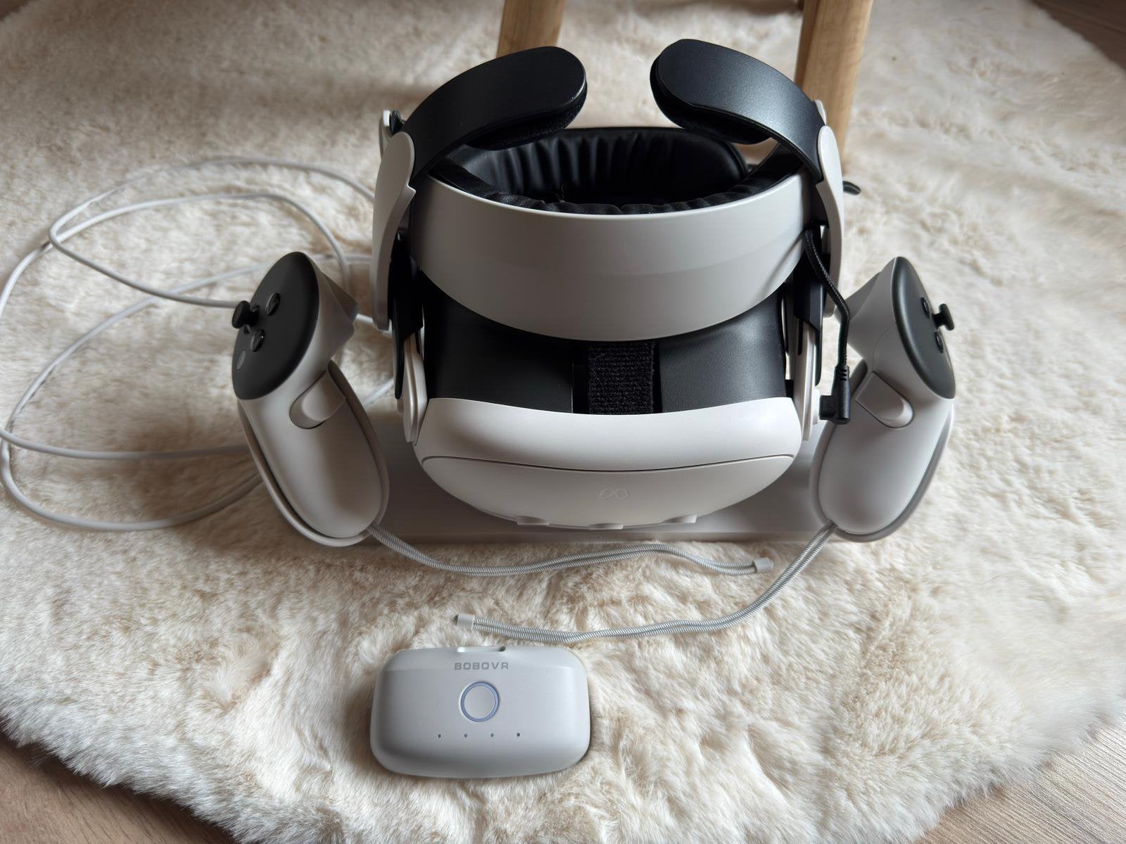 Meta Quest 3 128GB + Oplaaddock & BoboVR M3, Enlèvement, Comme neuf, Lunettes VR, PC
