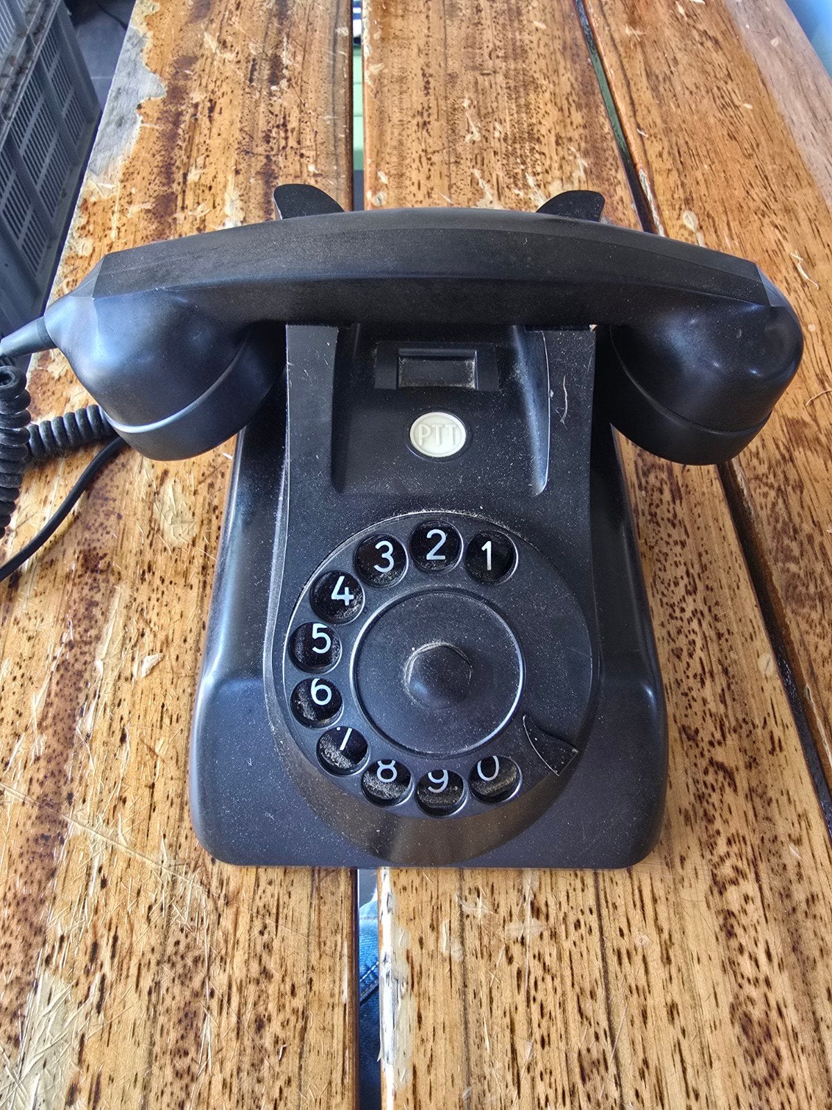 Ouderwetse telefoon met draaischijf, Telecommunicatie, Ophalen of Verzenden, Gebruikt, Met draaischijf