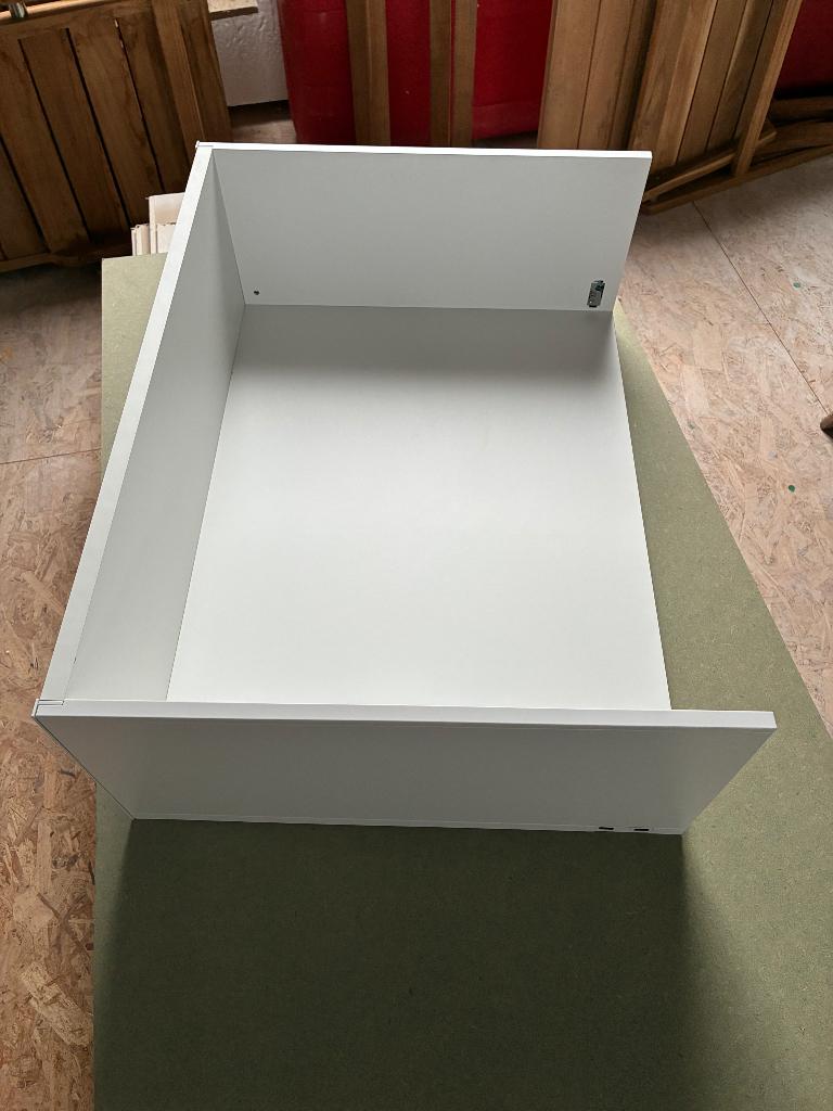 Blum Legrabox Softclose Binnenlades schoven, Maison & Meubles, Armoires | Commodes, Neuf, Moins de 100 cm, 50 à 100 cm, 25 à 50 cm