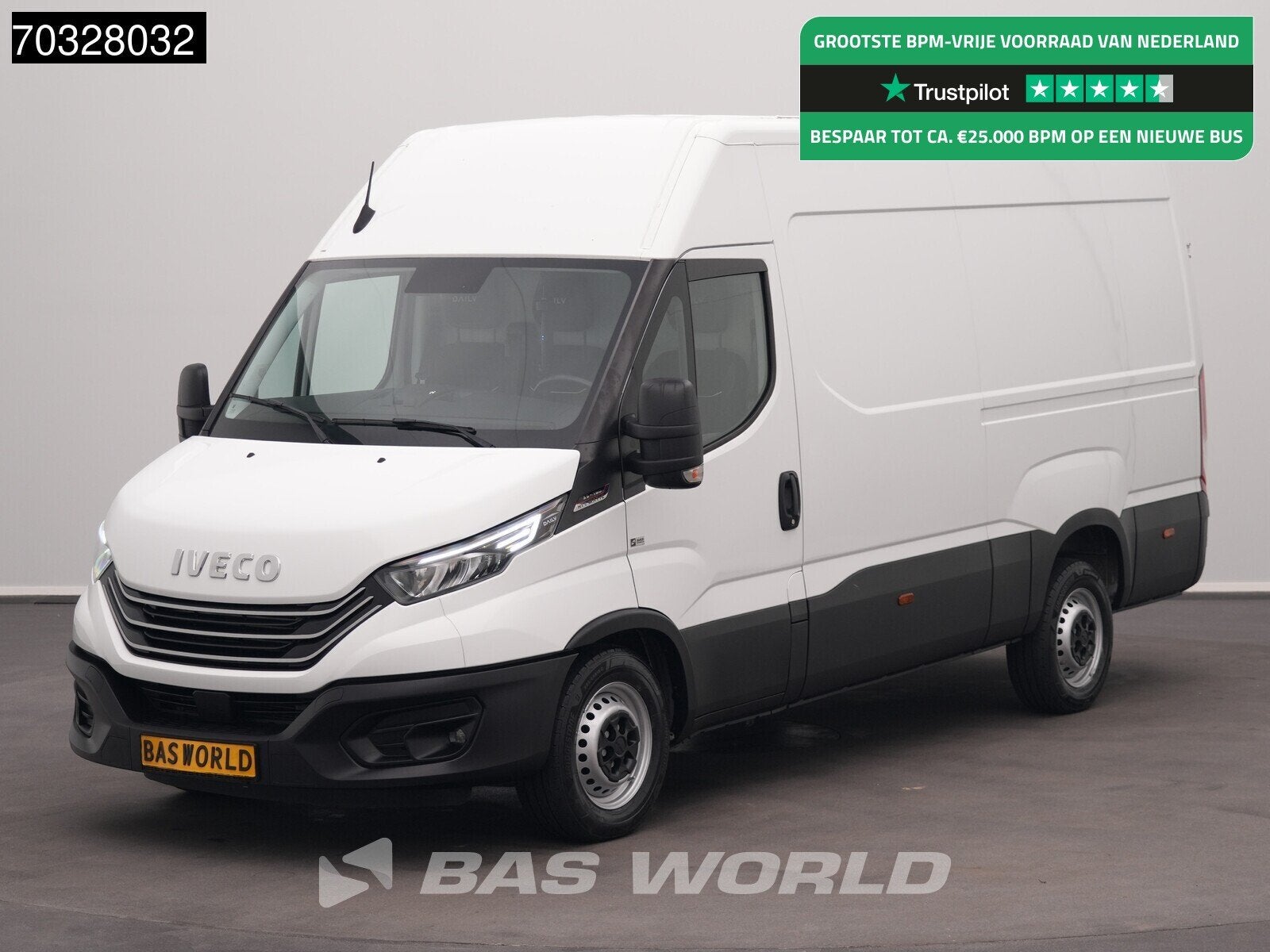 Iveco Daily 35S18 3.0L Automaat 180PK L2H2 LED Navi Airco Cr, Auto's, Automaat, 2382 kg, Stof, Gebruikt