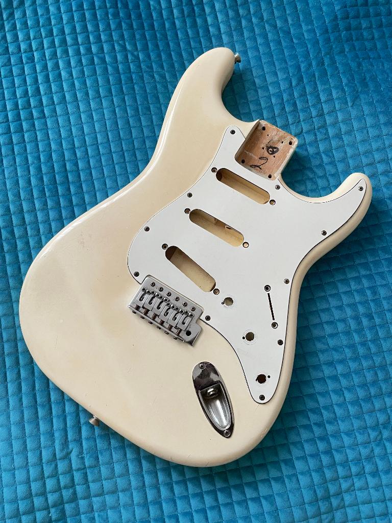 Fender Stratocaster Standard - Body - Olympic White - 1990, Enlèvement ou Envoi, Utilisé, Guitare électrique