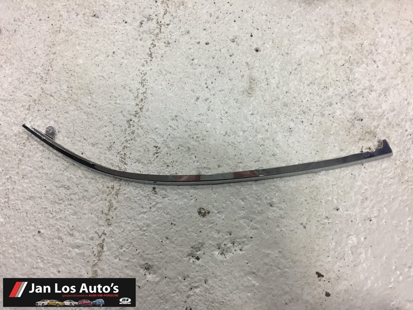 Sierlijst bumper chroom rechts Audi A6 C5 (97-'04) 4B0807174, Auto-onderdelen, Carrosserie, Gebruikt, -, -, Rechts