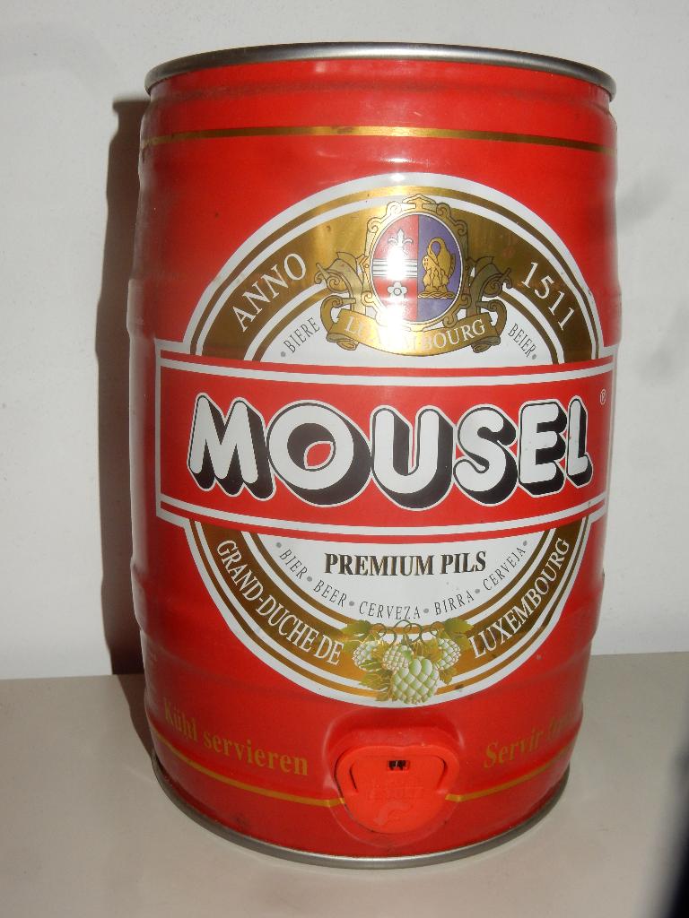 oud MOUSEL 5 Liter Bier Blik Vaatje uit LUXEMBURG, Verzamelen, Biermerken, Ophalen of Verzenden