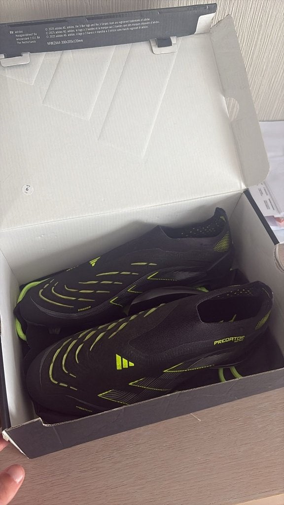 Adidas predator F50 LL elite maat 42, Ophalen of Verzenden, Zo goed als nieuw, Schoenen
