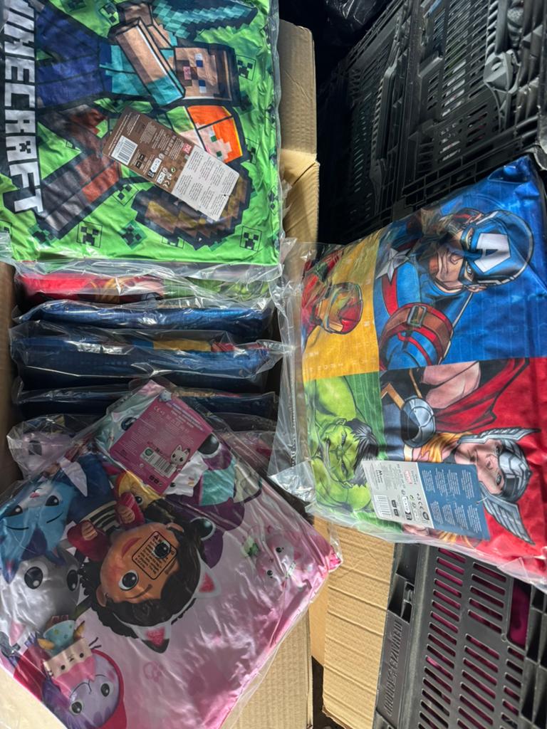 Lot de 12 coussins à vendre !!, Enlèvement