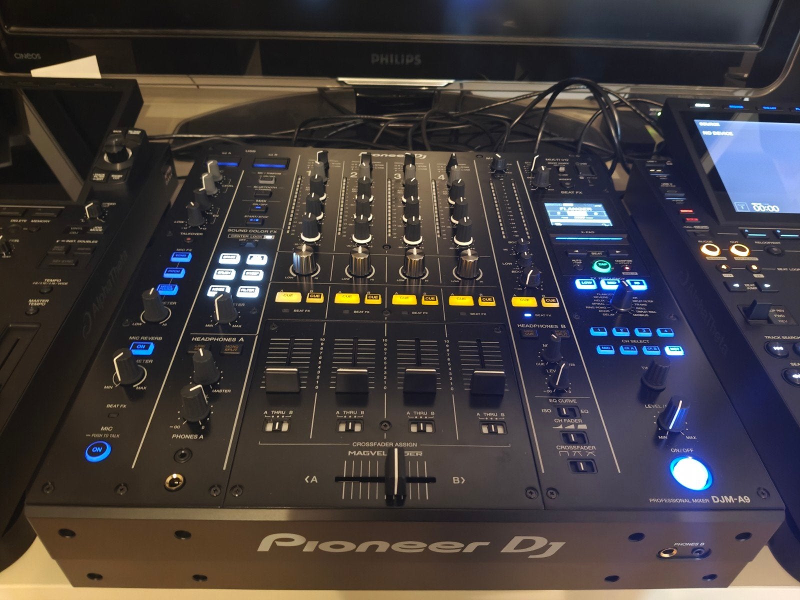 Pioneer DJM-A9 ex-demo met 1 jaar garantie op factuur, Enlèvement
