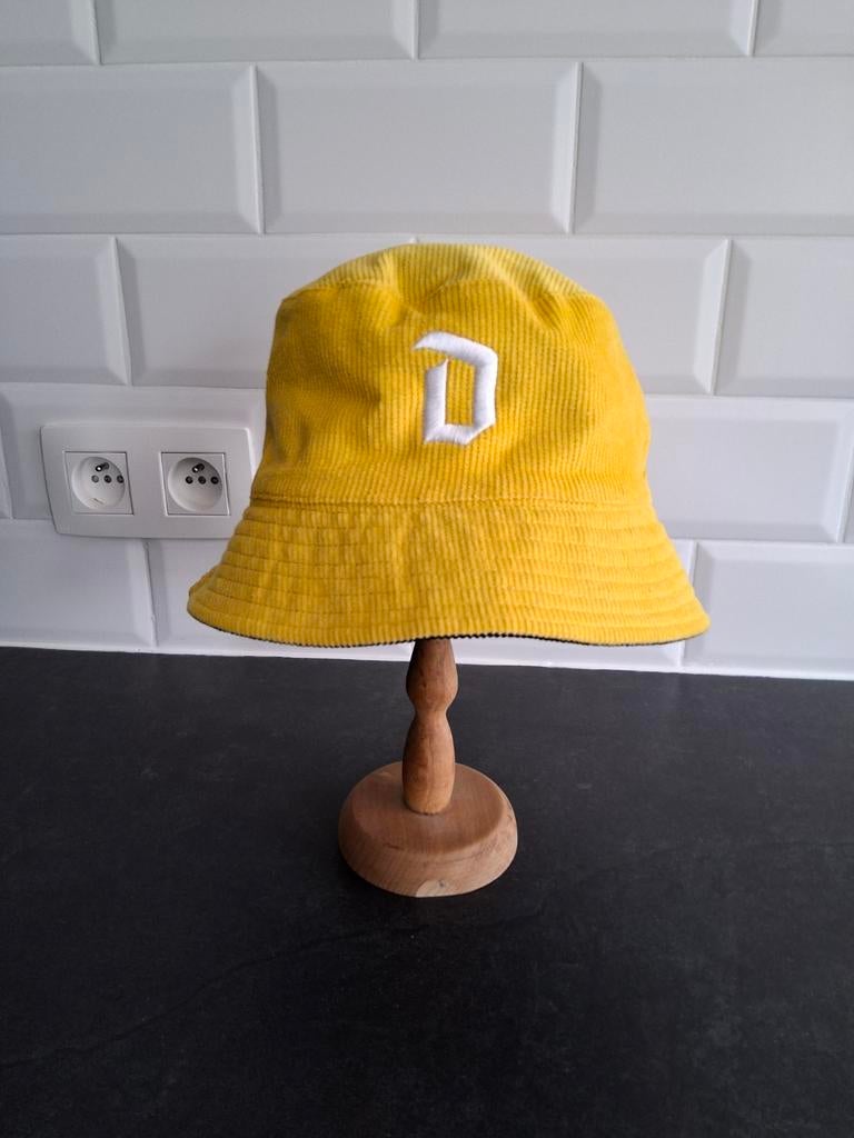 Duvel Bucket Hat 6,66% dubbelzijdig GEEL-ZWART en NIEUW, Verzamelen, Ophalen of Verzenden, Nieuw, Kleding, Duvel