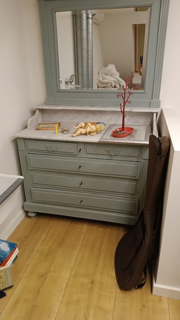 GRATIS Dressoir en spiegelkast antiek marmer, Antiek en Kunst, Ophalen