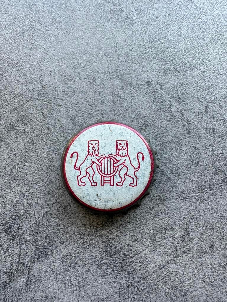 Oude kroonkurk bier Brouwerij Caulier uit Ghlin., Verzamelen, Ophalen of Verzenden