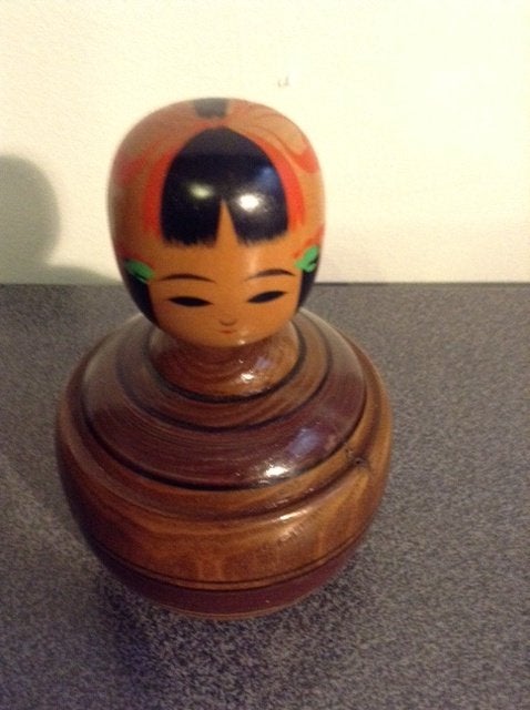 Kokeshi - Traditionele Japanse pop / 2, Antiek en Kunst, Antiek | Speelgoed, Ophalen of Verzenden