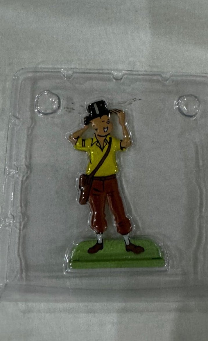 Kuifje figuur tin. Op voetje Nieuw in de verpakking, Collections, Personnages de BD, Enlèvement ou Envoi, Tintin, Comme neuf