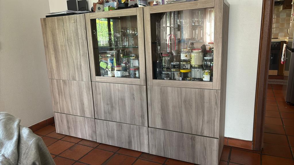 Vitrine Ikea, Ophalen, Zo goed als nieuw