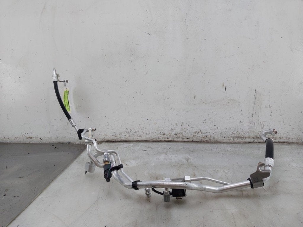 AIRCO LEIDING 5008 II (M4 / MC / MJ / MR) (|9834116280|), Kontakt-peugeot@peugeot.com, Gebruikt, Peugeot Deutschland GmbH, Bahnhofsplatz
65423  Rüsselsheim, DE