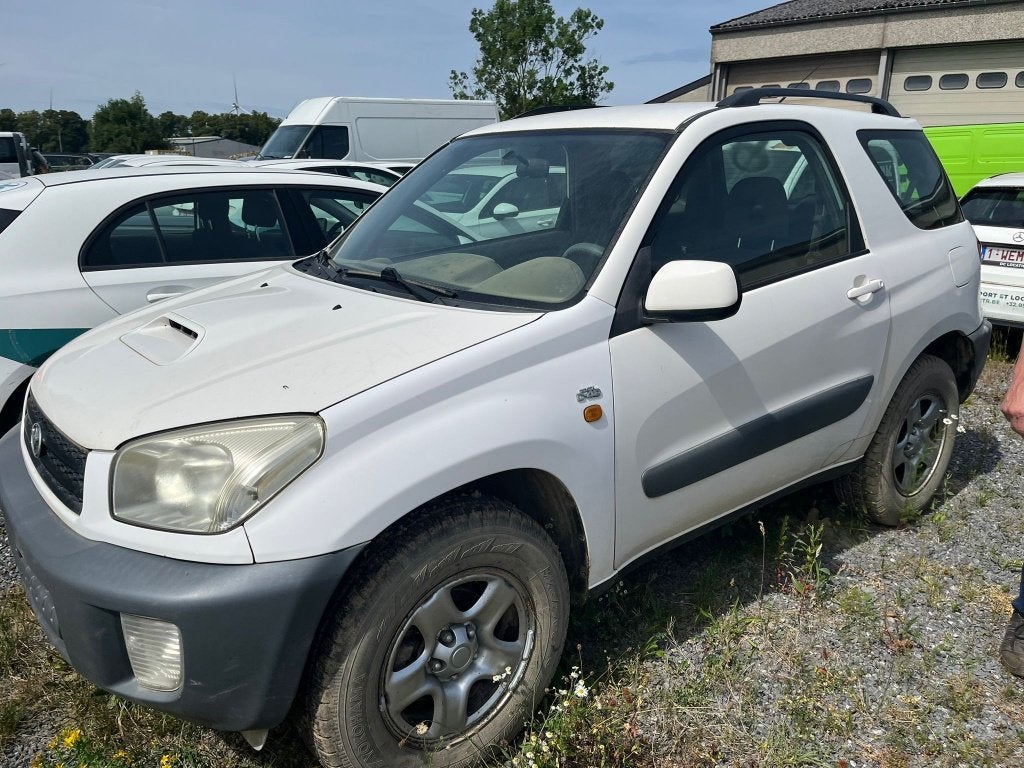 toyota Rav 4 2003 - 2.0d - moteur cassé, Auto's, Toyota, Stof, Bedrijf, Grijs, Rav4