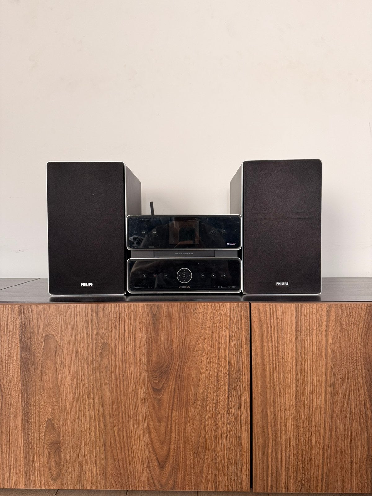 Philips Streamium met speakers, Ophalen, Zo goed als nieuw