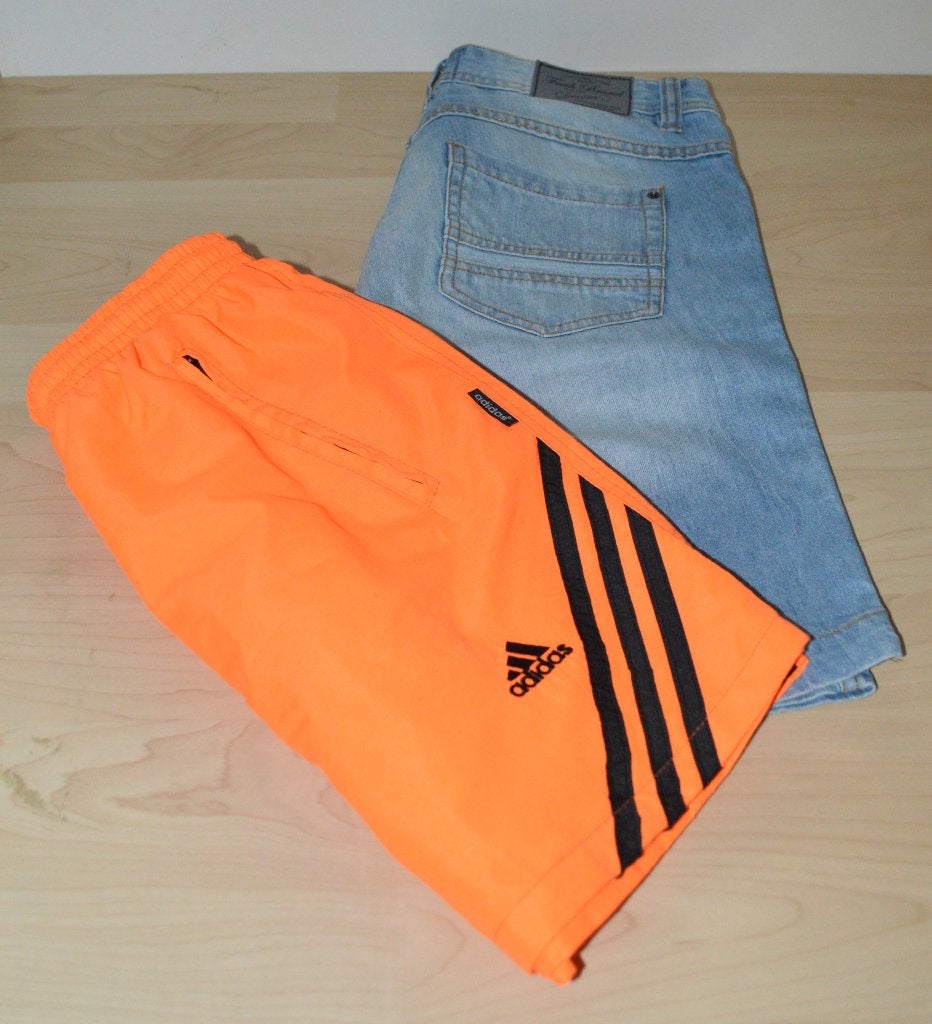 2 shorts, 1Adidas en 1 jeans Fresh Brand maat M, Overige kleuren, Ophalen of Verzenden, Zo goed als nieuw, Adidas