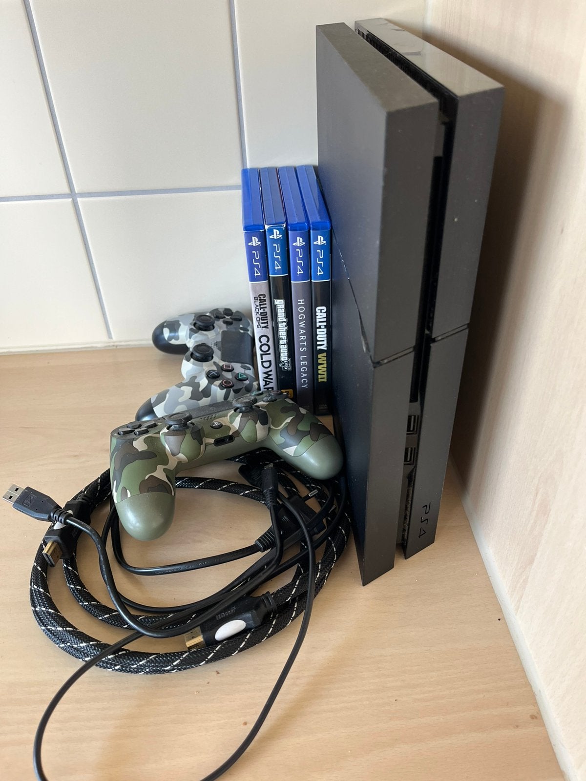 Ps4 met toebehoren, Ophalen, Zo goed als nieuw