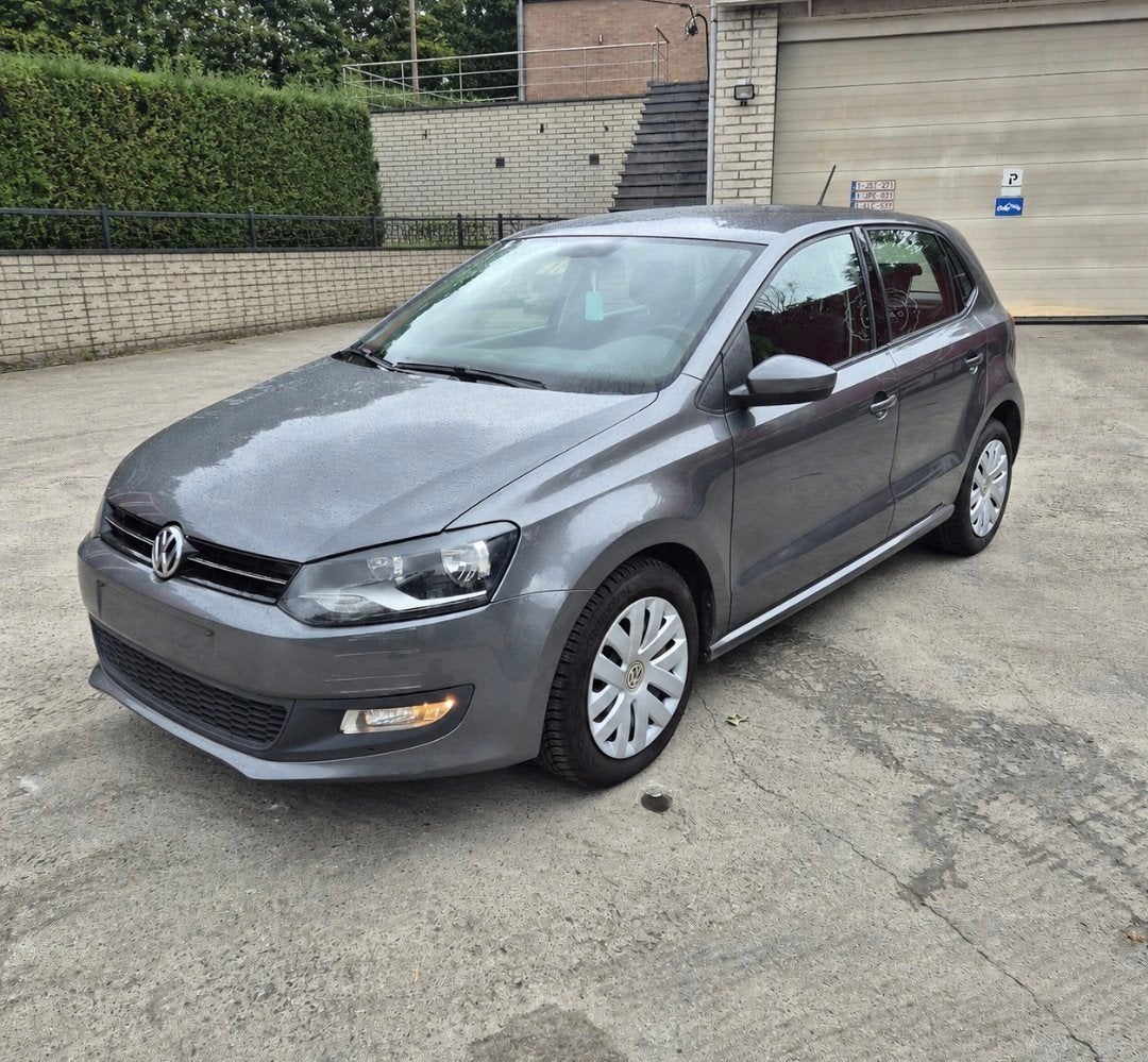 Polo 1.2 essence model r6 2014 230000km 4 porte Euro 5 B