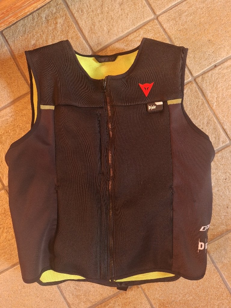 Gilet air bag moto dainese, Motoren, Ophalen, Nieuw zonder kaartje