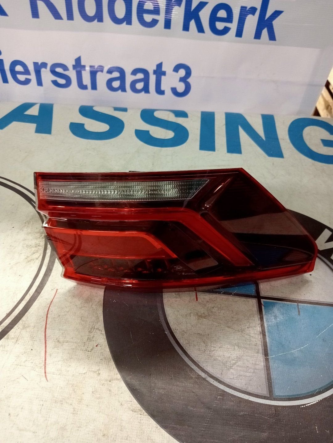 achterlicht vw touareg 760945095A, Volkswagen, -, Utilisé, -