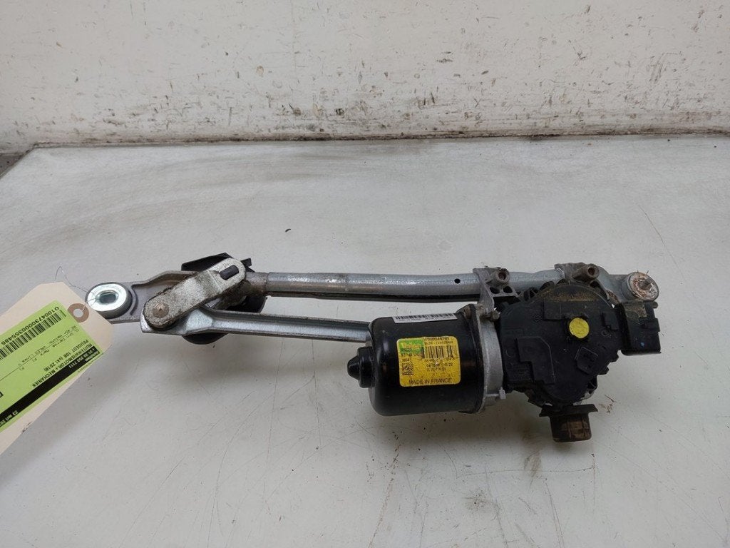 MOTEUR + TRINGLERIE ESSUIE GLACE AVANT (|142658760|850100H03, Autos : Pièces & Accessoires, Valeo, Utilisé, 100, rue de Courcelles
75017  Paris, FR