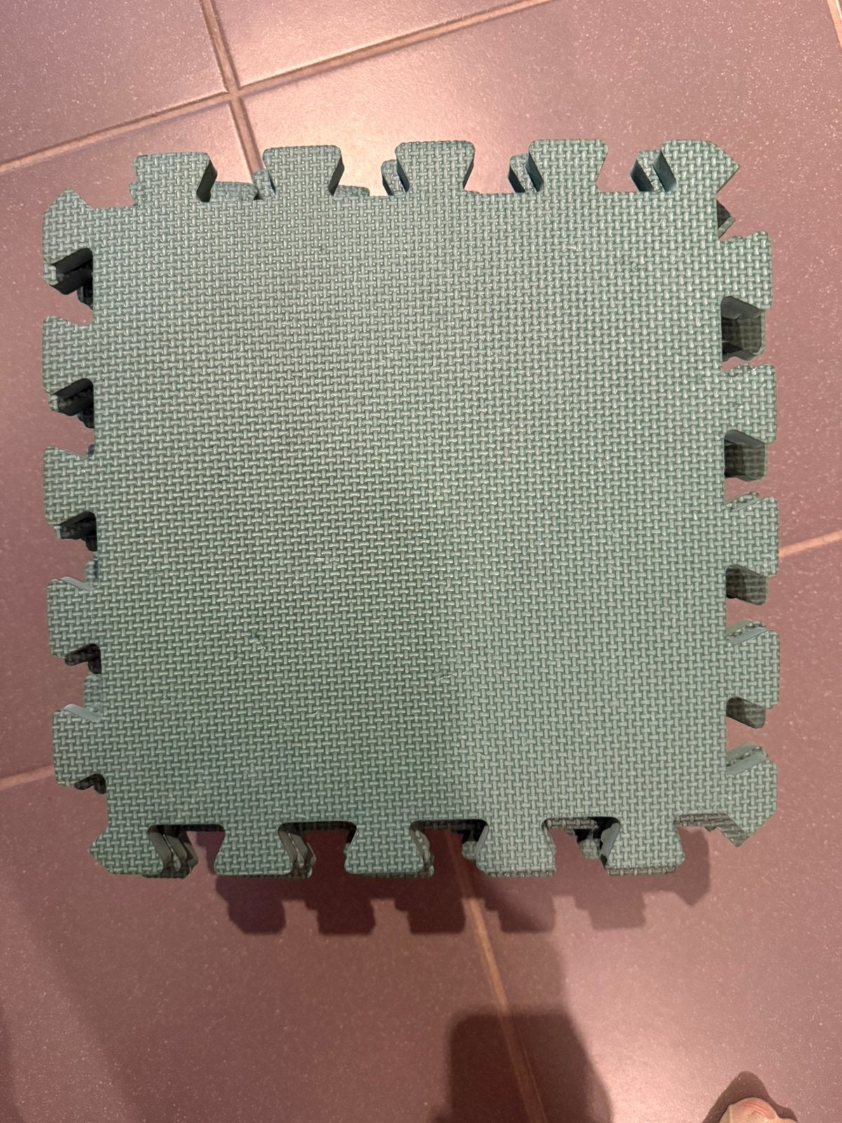 BabyDan puzzeltegels Dusty Green 16 stuks, Kinderen en Baby's, Ophalen, Gebruikt