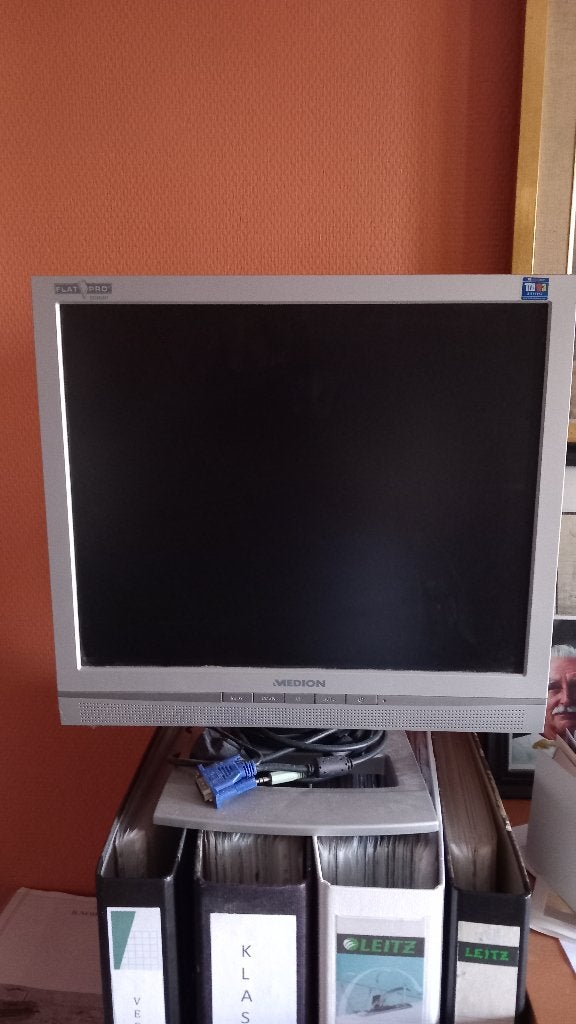 PC scherm - Medion, Computers en Software, Ophalen, Zo goed als nieuw, Medion