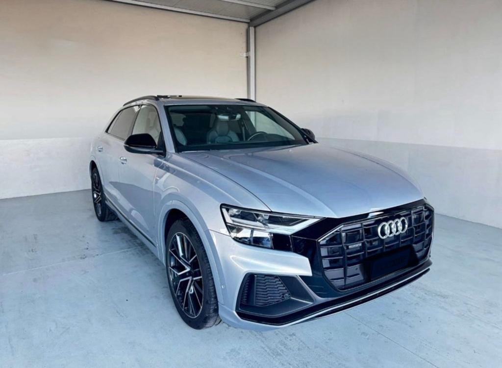 Audi Q8 55TFSI Full optie panodak bouwjaar 2021, Auto's, Audi, Automaat, Q8, 5 zetels, Particulier