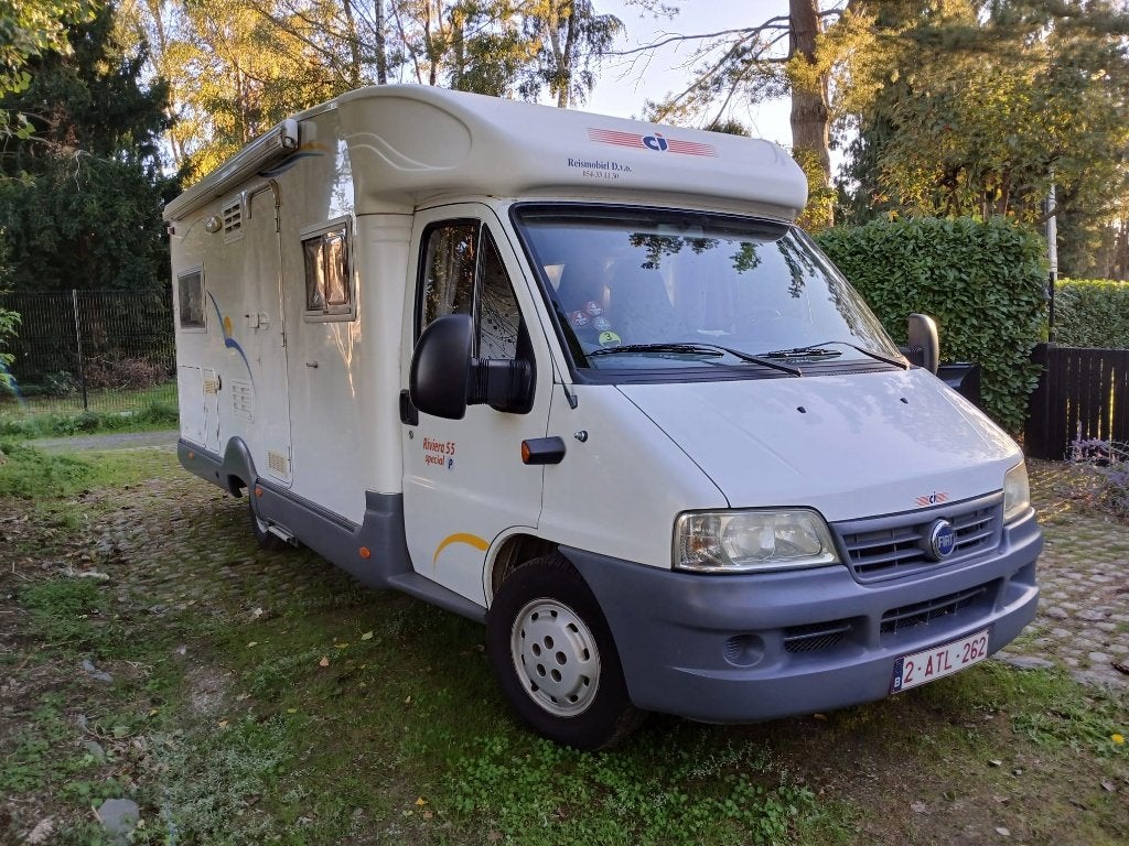 Nette camper te koop, Ringverwarming, Particulier, Half-integraal, Fiat