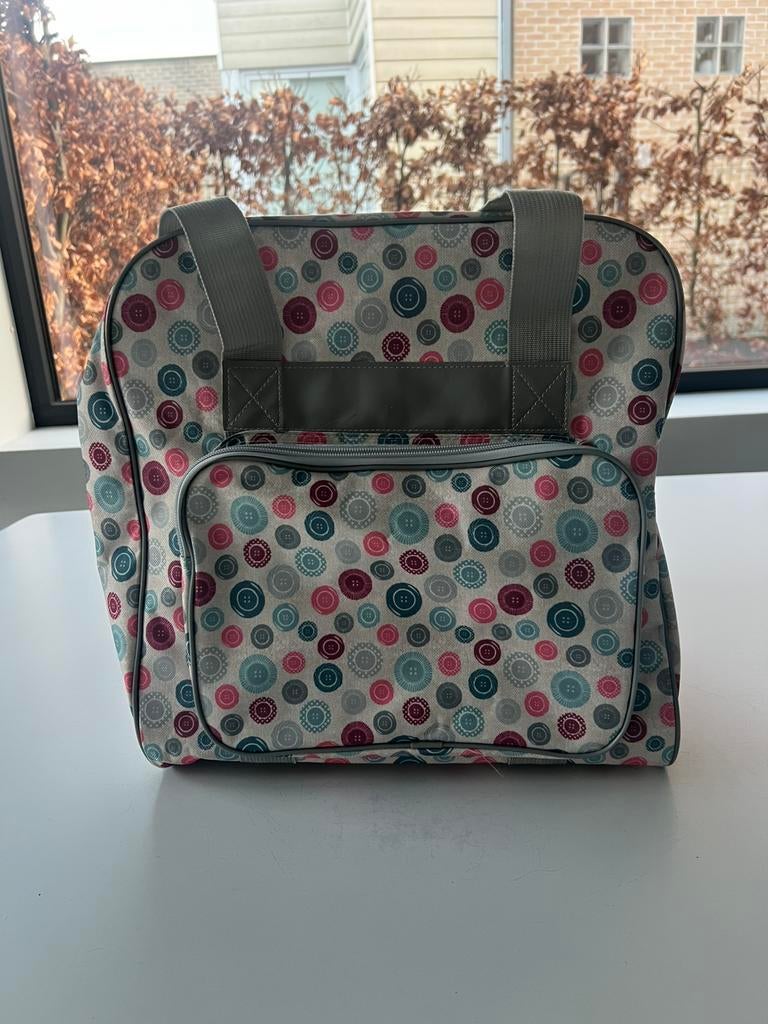 Draagtas naaimachine/overlock, Ophalen, Zo goed als nieuw, Naaimachine