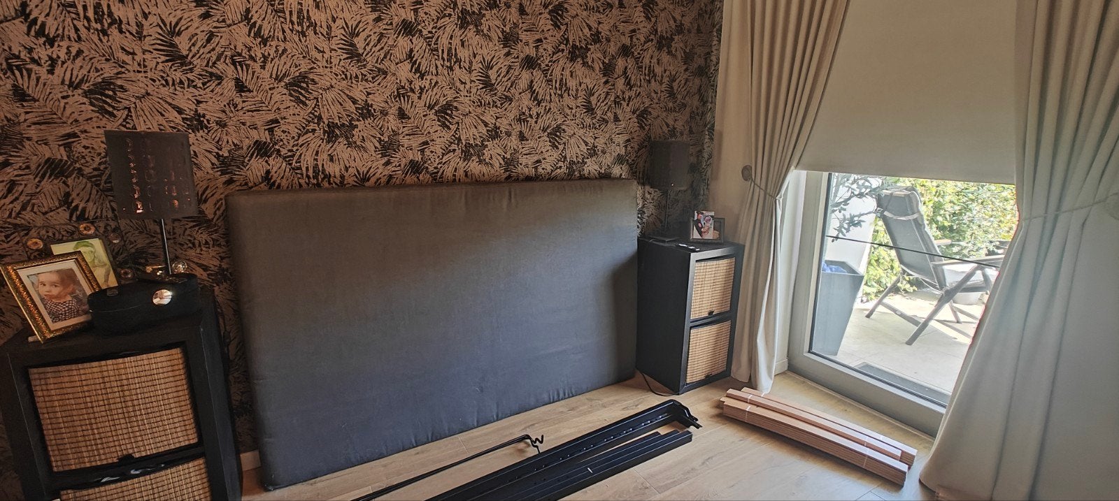 Hoofdeinde 180/110 voor een bed
In zeer goede staat ,., Enlèvement