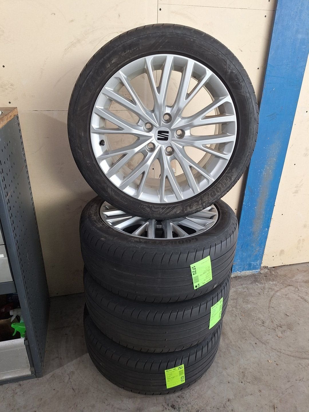 Seat Leon Zomerset 17 Inch Origineel, Pneus et Jantes, -, Véhicule de tourisme, Pneus été