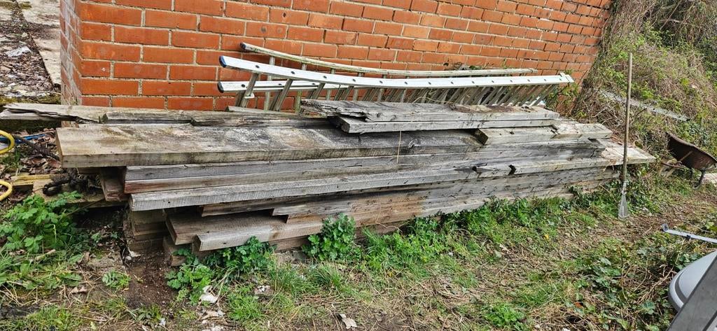 Houten balken voor recuperatie of brandhout, Tuin en Terras, Ophalen