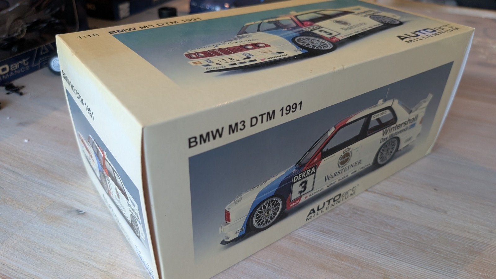 AUTOart 89145 BMW E30 M3 DTM Cecotto, Hobby & Loisirs créatifs, Enlèvement ou Envoi, Utilisé, Voiture, Autoart