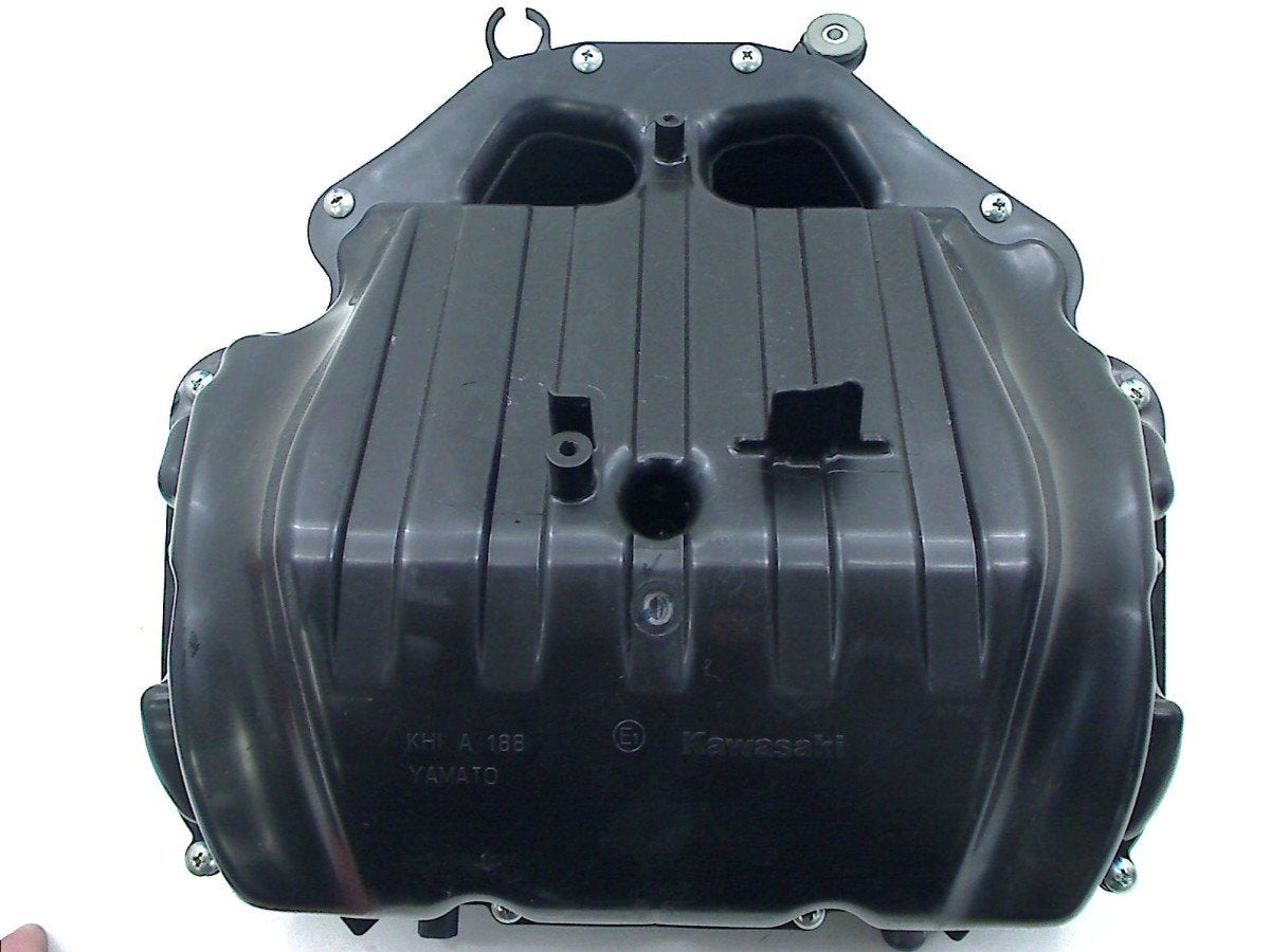 BOITIER FILTRE À AIR Kawasaki Z 900 2020-2024 (Z900 ZR900), Motos, Dhr. S. di Majo, Utilisé, Info@cama-motorparts.nl, P.J. Troelstraweg 8 8
3144 CX  MAASSLUIS, NL