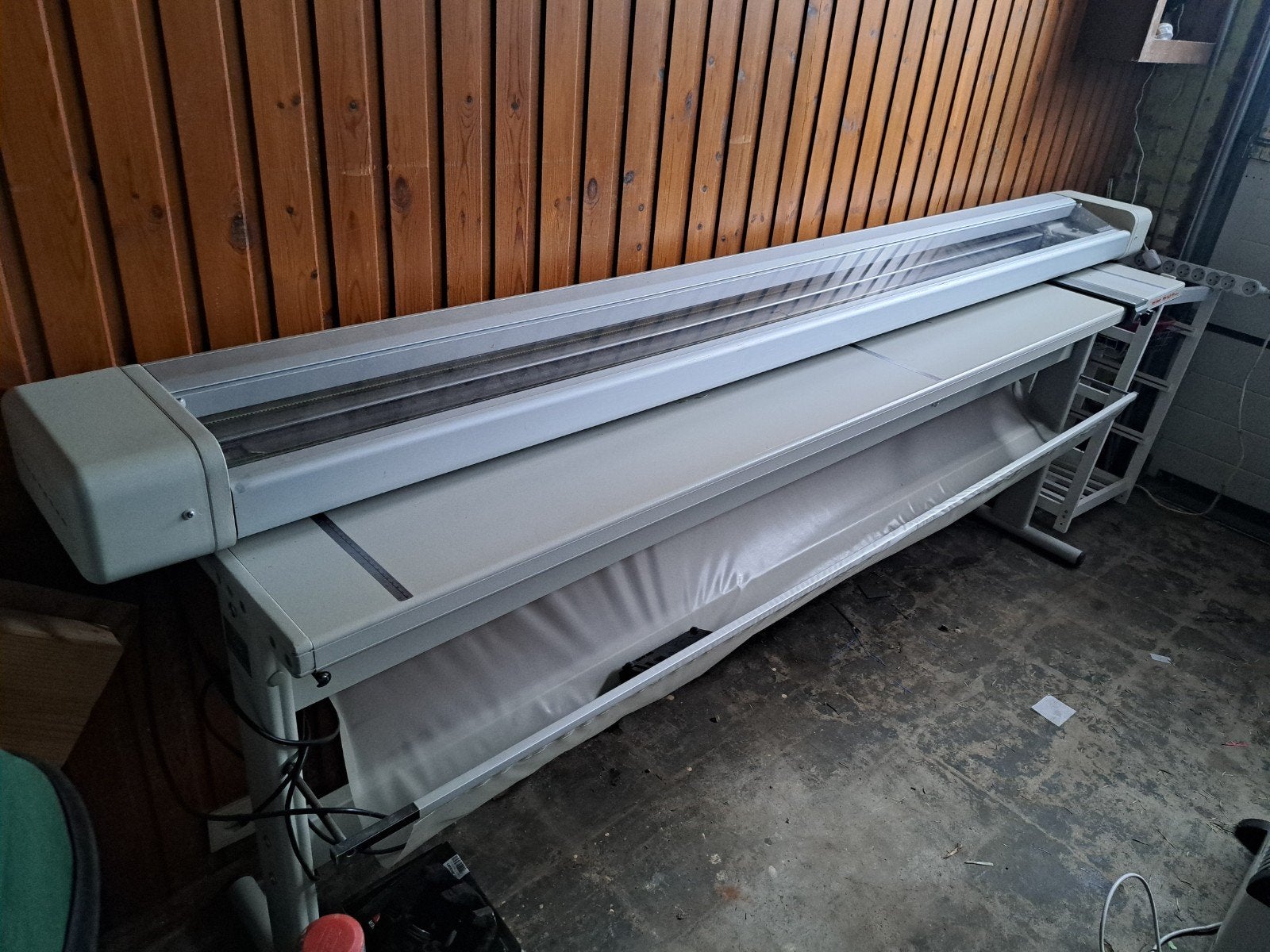 Neolt electro power trim plus 210, Enlèvement